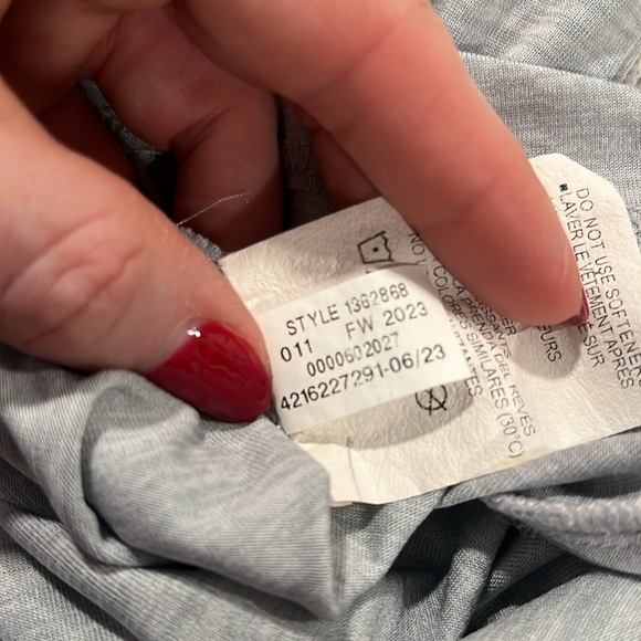 Never worn! UA Tech Velocity Hoodie - Picture 7 of 7